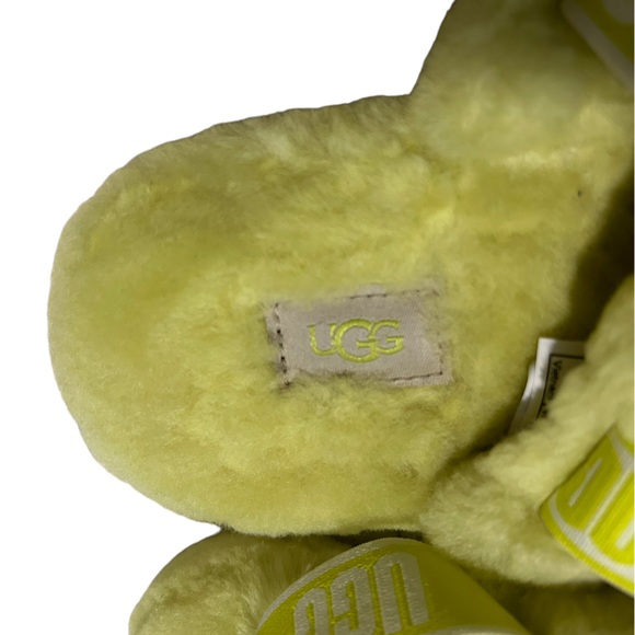 Ugg slippers! Lime Green…perfect condition…worn twice! Size 5 kids or 7 women’s! - Picture 5 of 6
